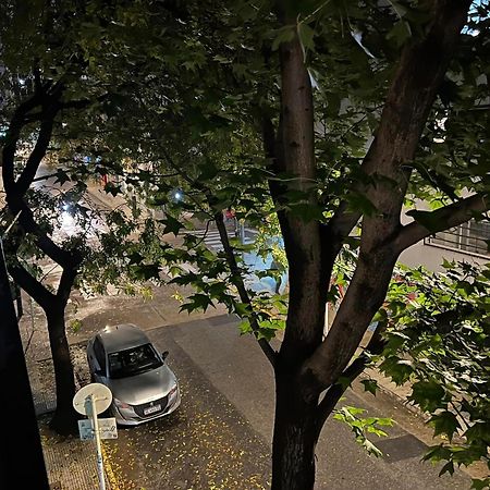 Suite In San Telmo Dormitorio En Suite Con Dos Banos Y Balcon A La Calle بوينس آيرس المظهر الخارجي الصورة